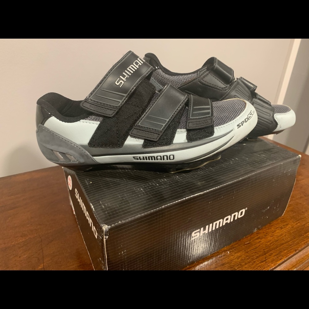 Shimano clip-in bike shoes